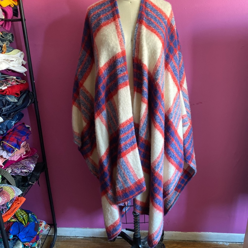 Bdg poncho